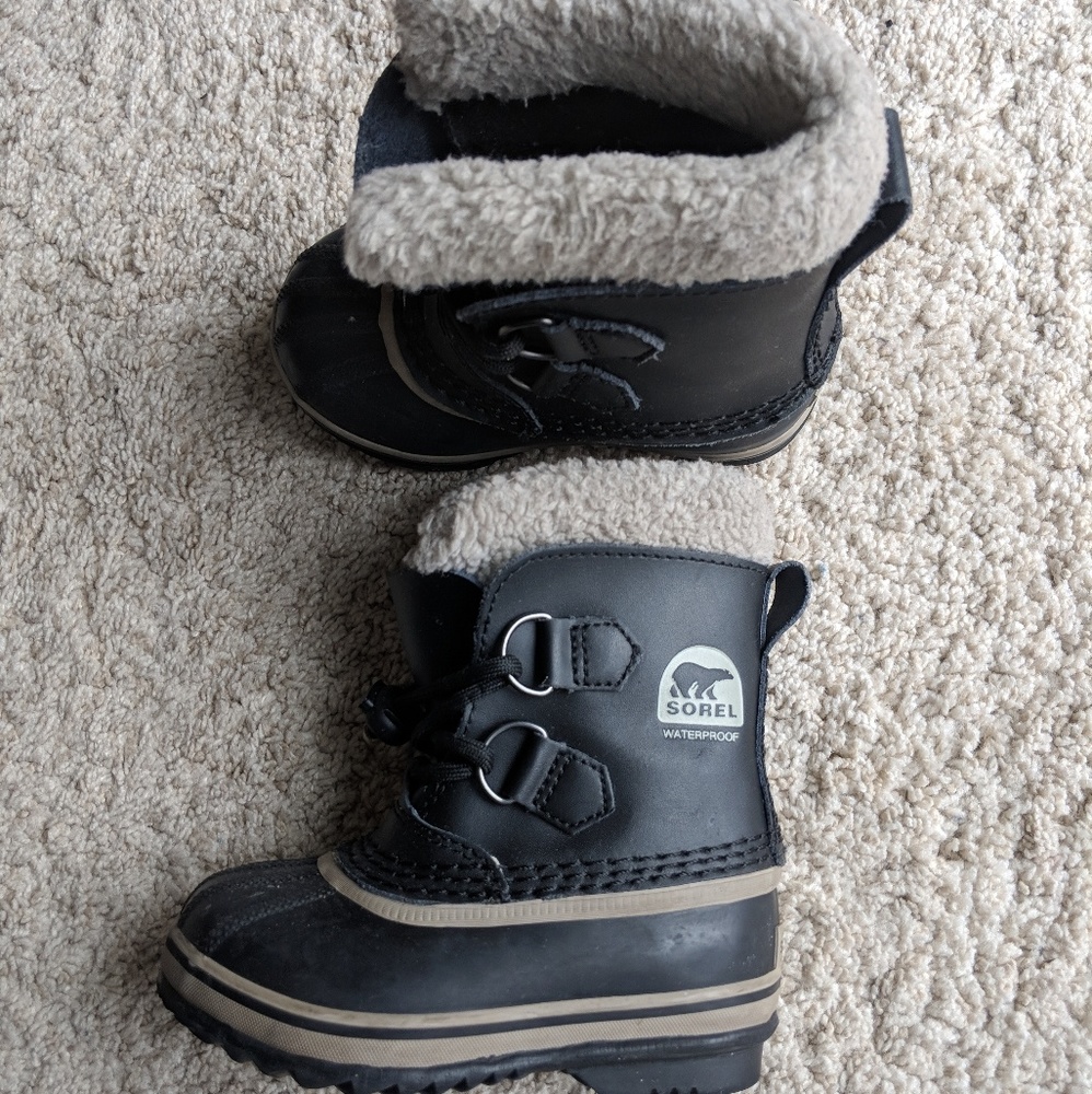 Sorel Winter Boots size 9 - Picture 1 of 5